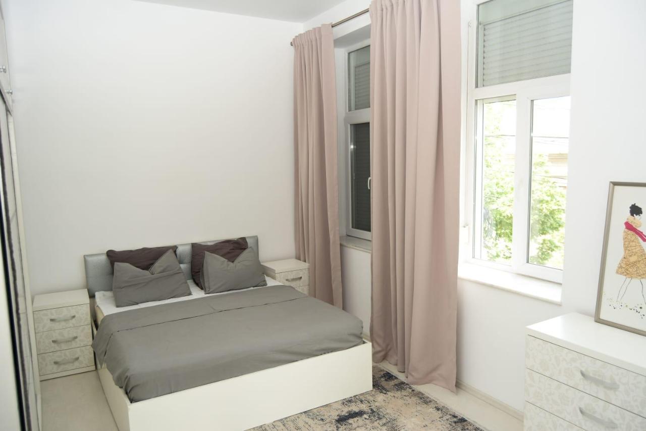 Cozzy Inn City Centre Констанца Екстер'єр фото